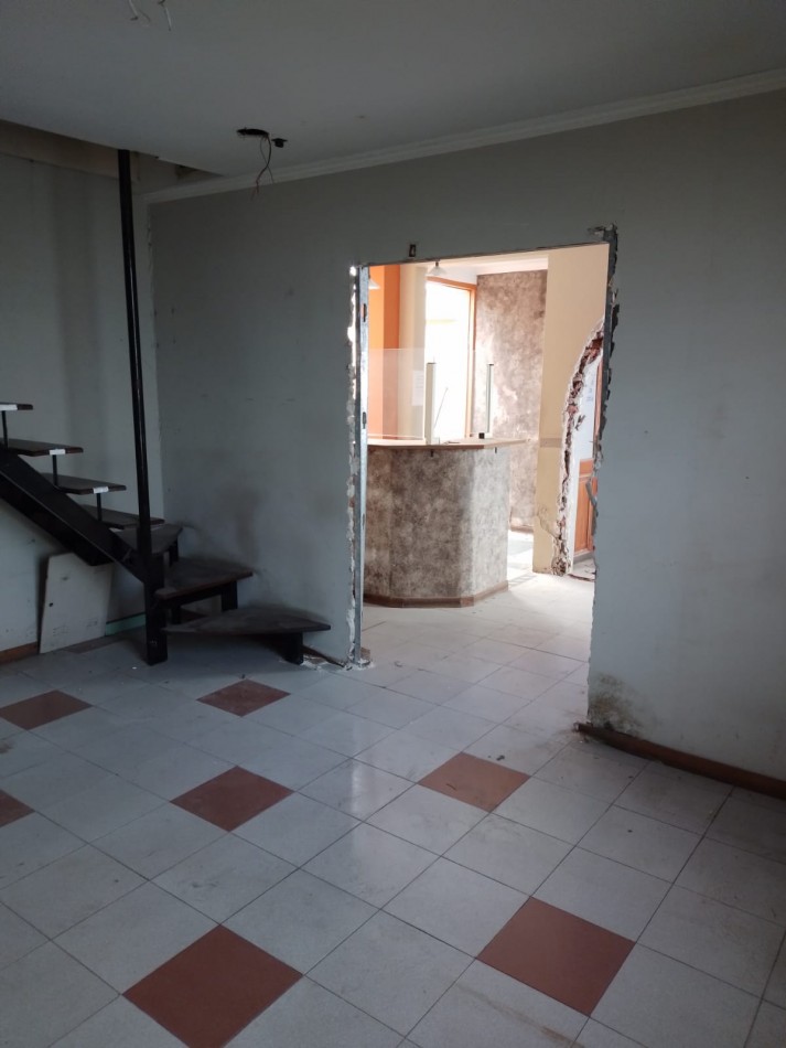 VENTA -APTO DESARROLLO EN ALTURA- QUILMES CENTRO .PRECIO REBAJADO.