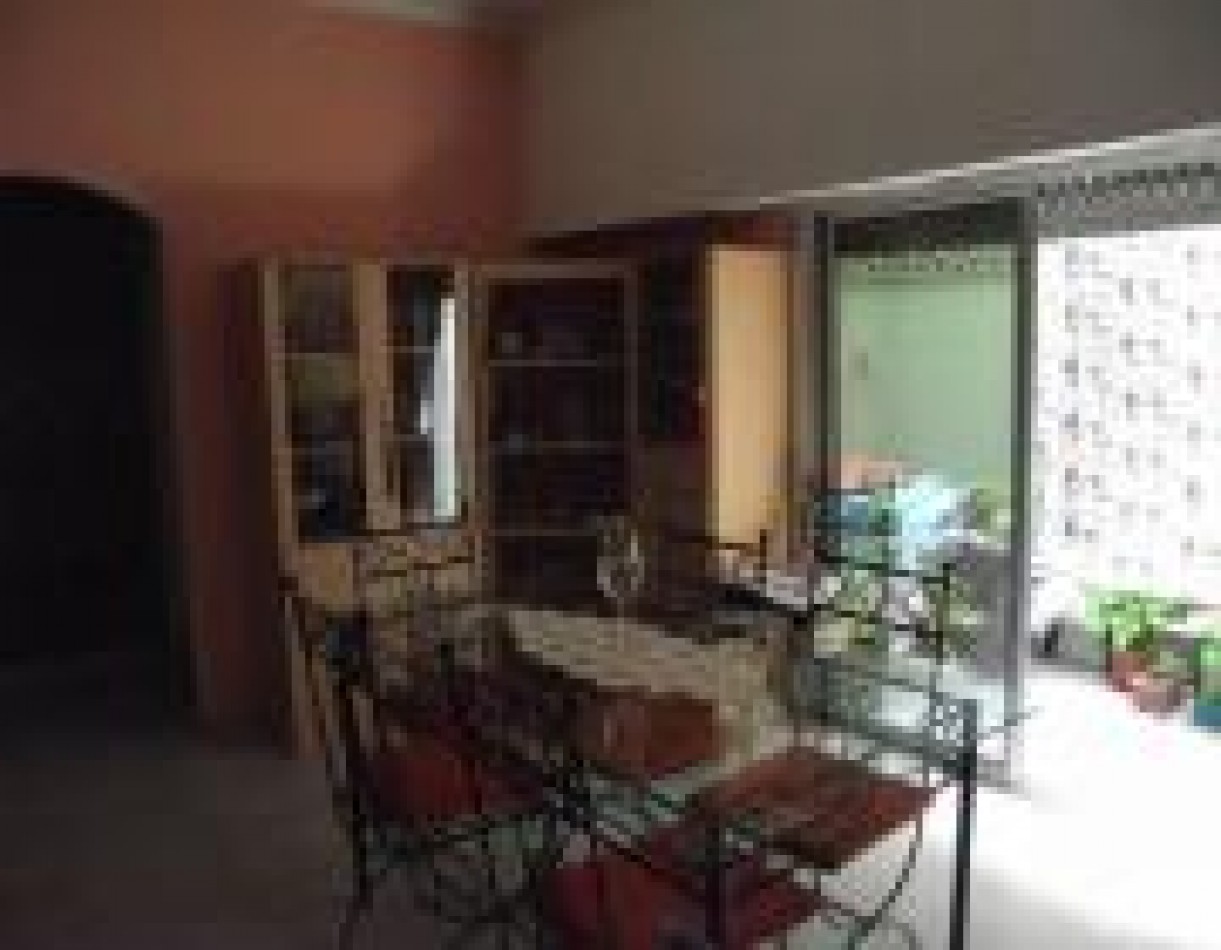 Venta Departamento de 3 Ambientes  con Patio. APTO CREDITO BANCARIO