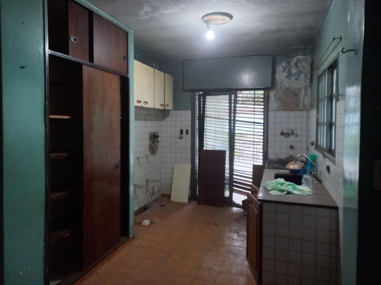 Alquiler Comercial de Casa en Lanusita