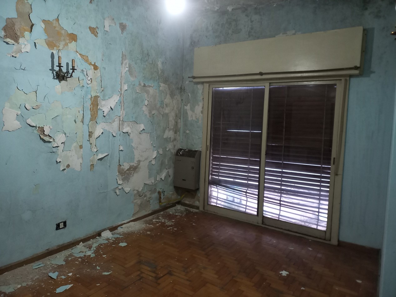 Alquiler Comercial de Casa en Lanusita