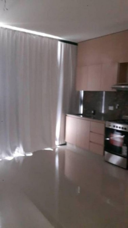 Amplio depto de 2 amb a estrenar en Venta Bernal Oeste  