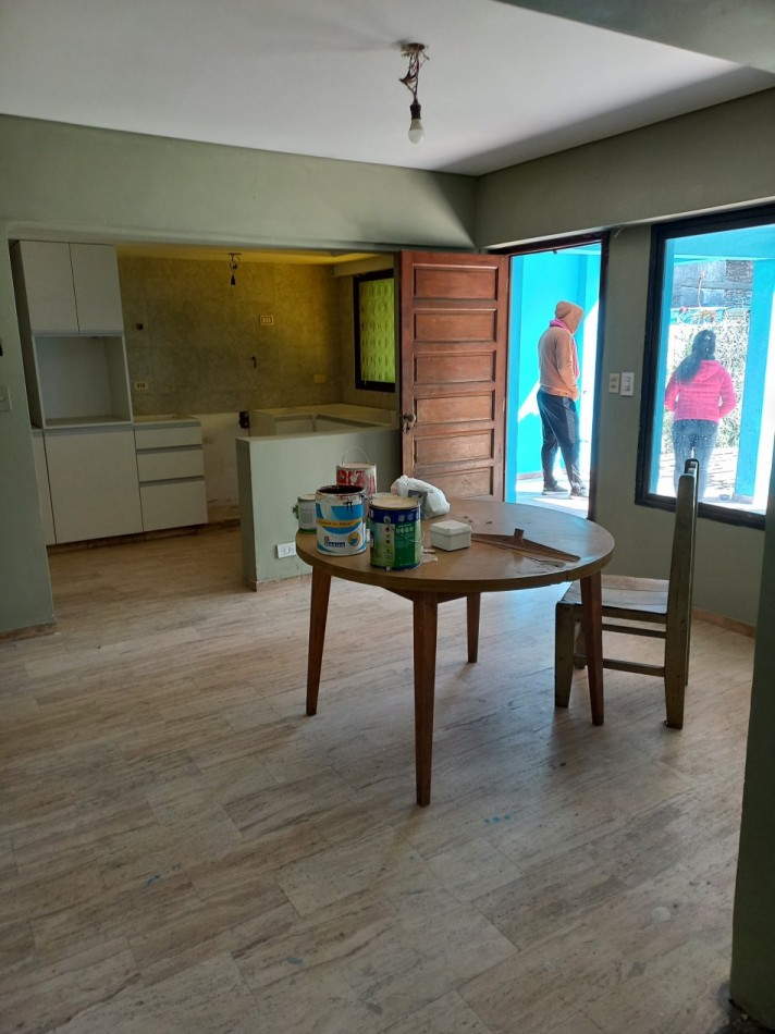 Casa en Venta de 5 Ambientes Temperley Oeste ¡¡¡ APTO CREDITO BANCARIO !!!