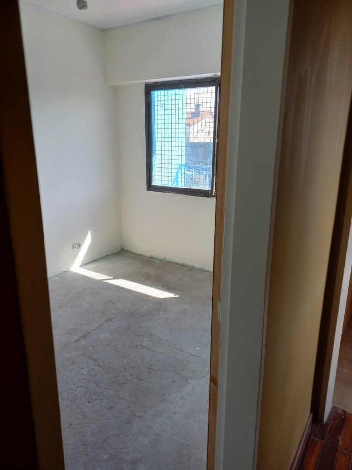 Casa en Venta de 5 Ambientes Temperley Oeste ¡¡¡ APTO CREDITO BANCARIO !!!