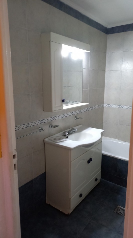 P.H. 3 AMB. CON PATIO Y TERRAZA EN VENTA LANUS OESTE. APTO CREDITO BANCARIO