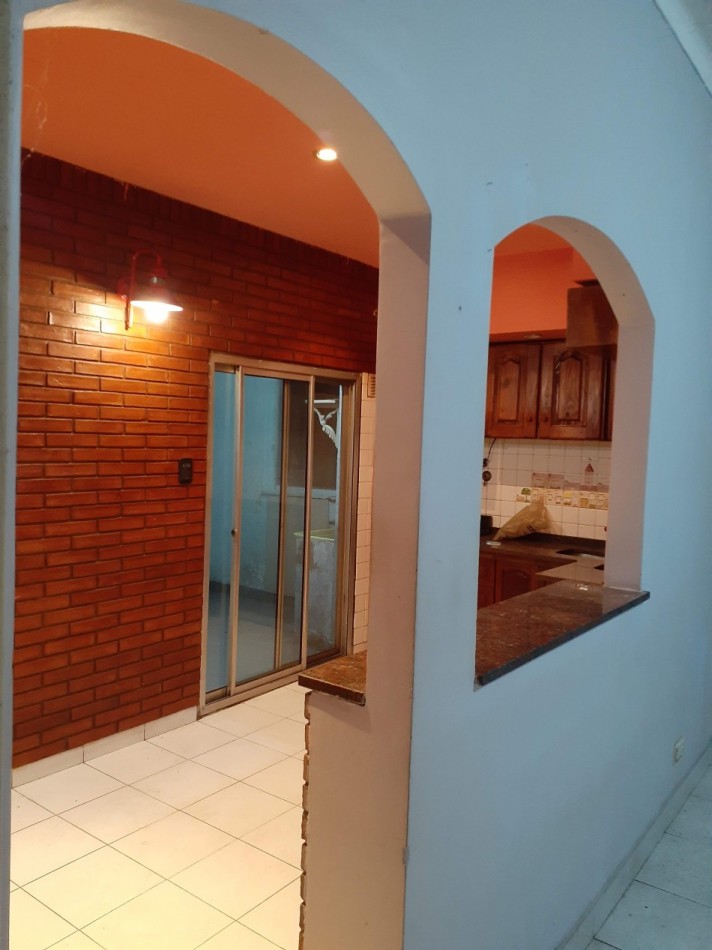 Venta Departamento de 3 Ambientes  con Patio. APTO CREDITO BANCARIO