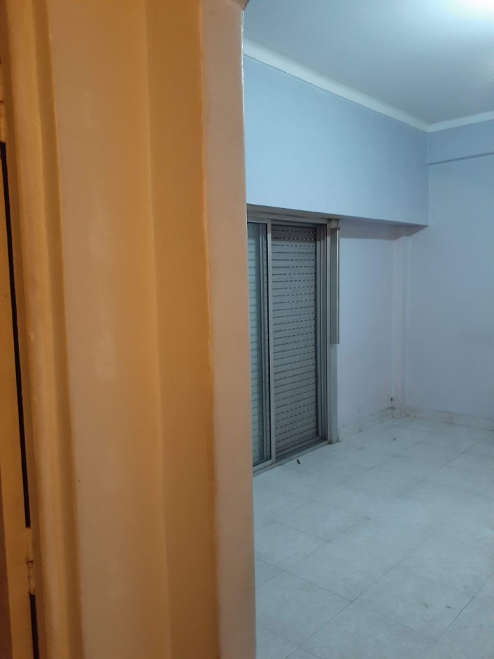 Venta Departamento de 3 Ambientes  con Patio. APTO CREDITO BANCARIO