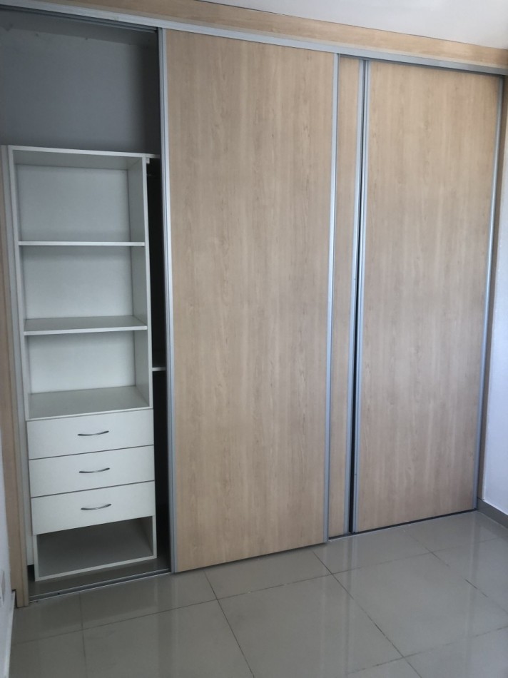 Alquiler Departamento de 2 Ambientes en Bernal 
