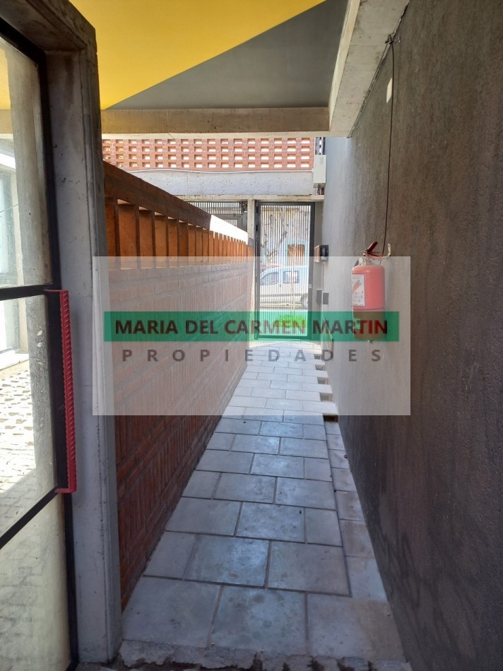 PH en Venta de 3  Amb con Patio en 1er. piso   ¡¡¡¡ APTO CREDITO BANCARIO !!!!